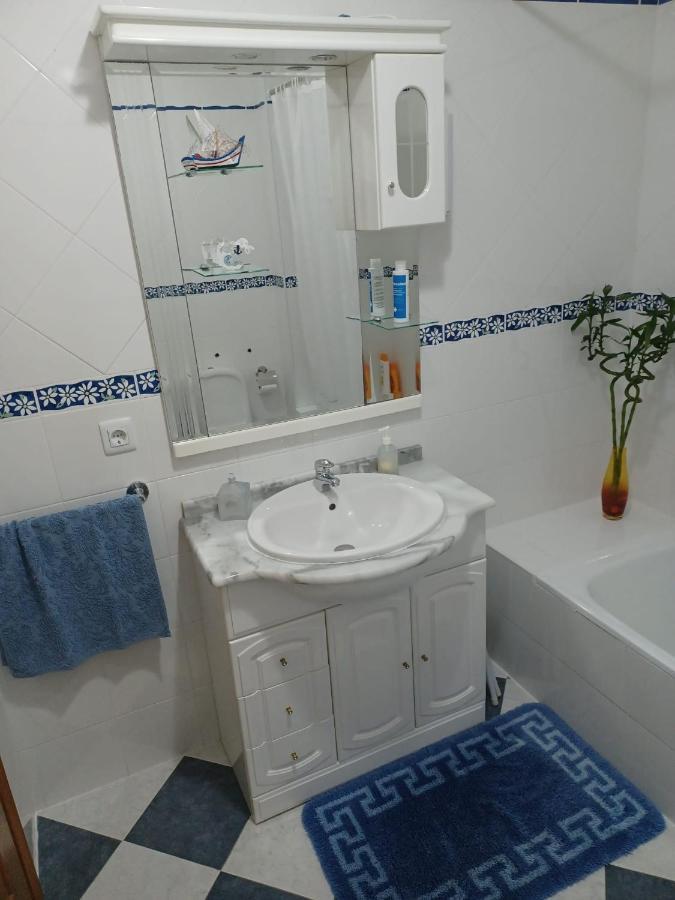 Elegant Sea View Apartment Nazaré Buitenkant foto