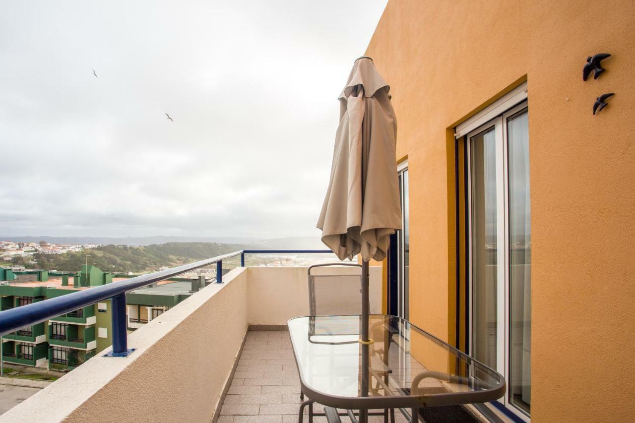 Elegant Sea View Apartment Nazaré Buitenkant foto